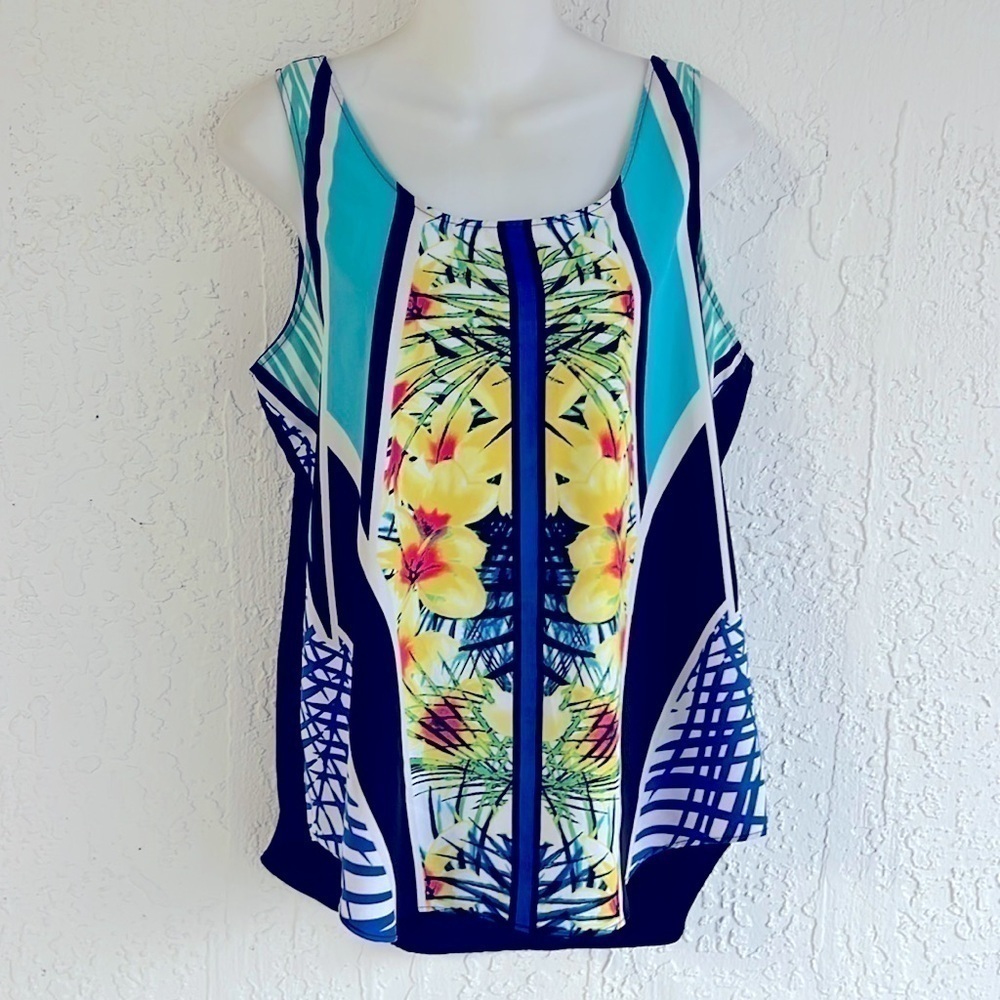 Apt. 9 women top